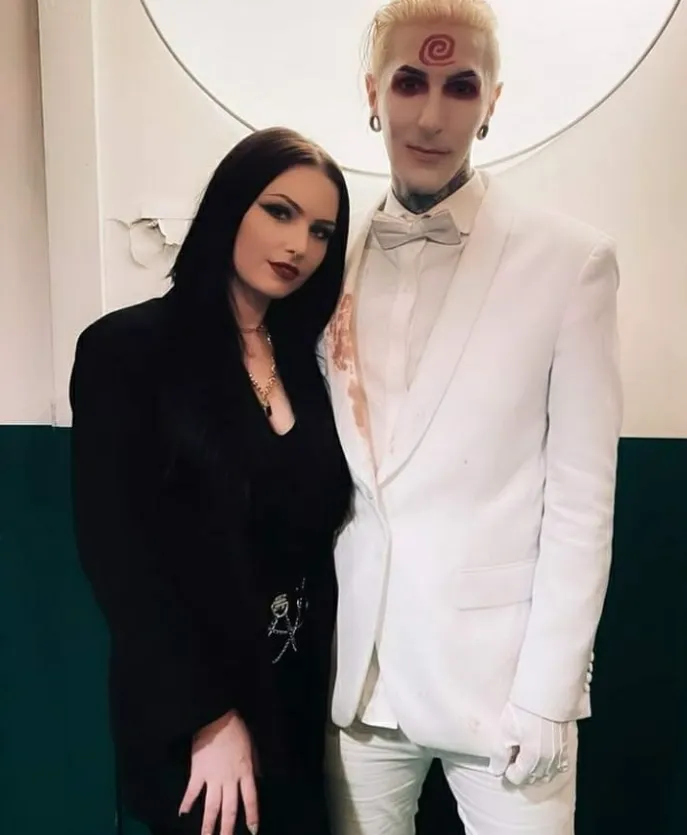 Chris Motionless Wife, Age, Height, Weight, Net Worth, Career, And Full Bio In 2025
