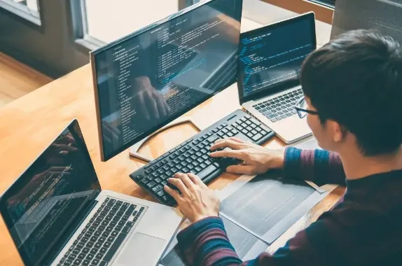 Comprehensive Guide to eLearning Software Development Services Comprehensive Guide to eLearning Software Development Services
