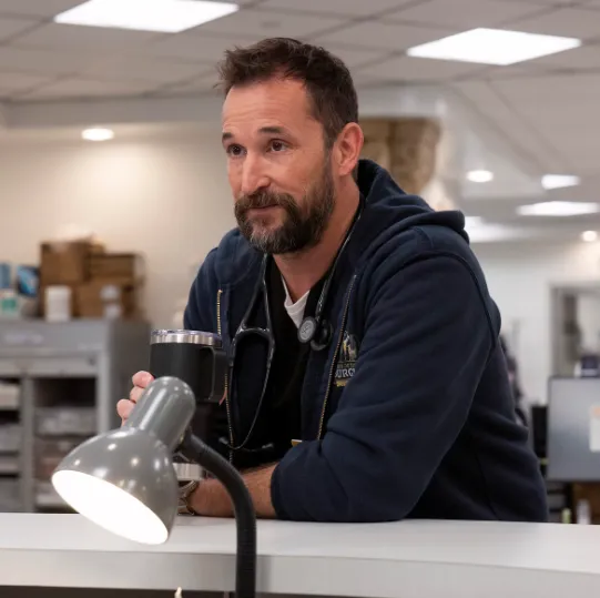 Noah Wyle Net Worth Shocking Wealth Revealed in 2025